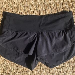 Lululemon size 4 running shorts w/ Block-It pocket